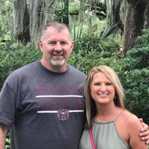 Meet your Posher, Elaine